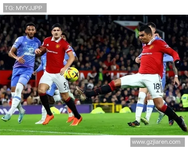 英超激战曼联与拜仁握手言和补时进球引发全场狂欢战术分析揭秘